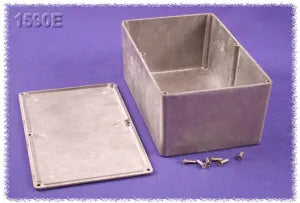 Hammond 1590E